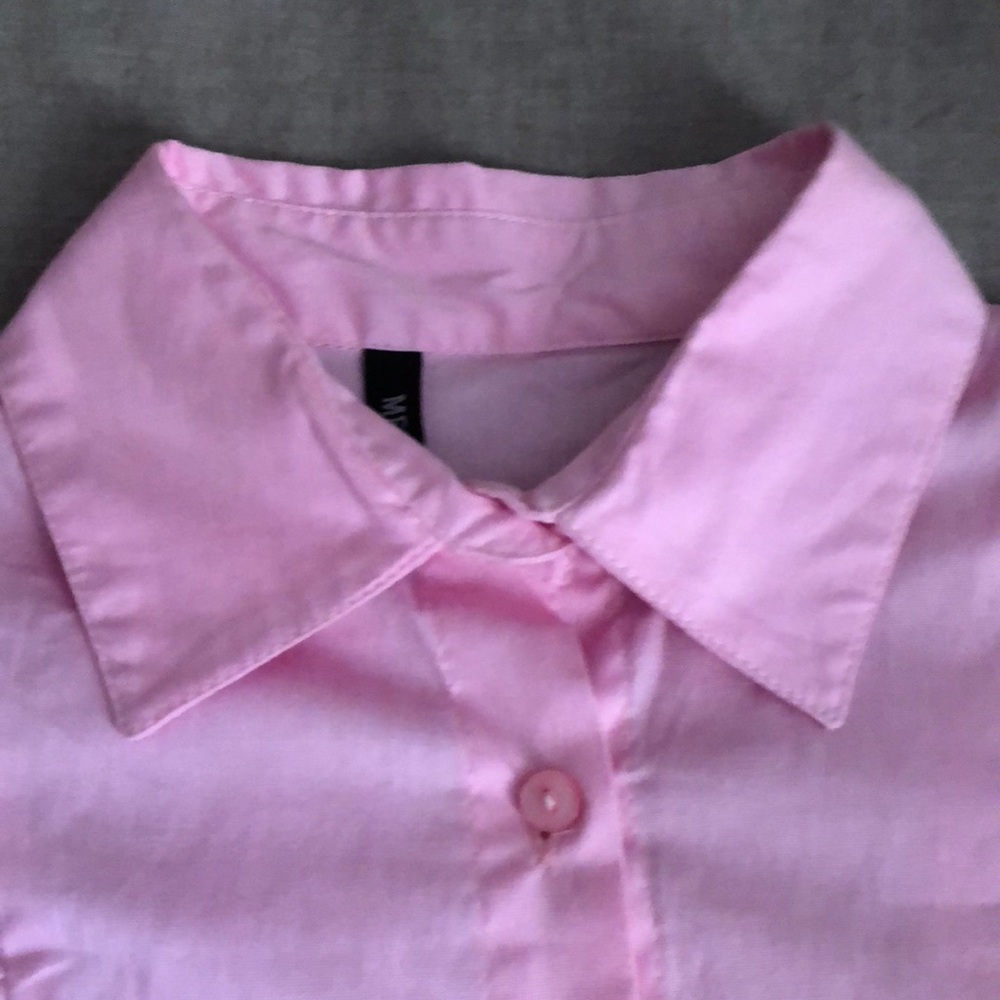 Blouse 👚 - Picture 2 of 4